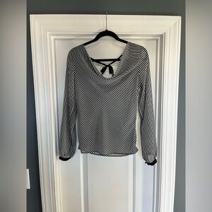 White House Black Market Striped Black/White Chiffon lightweight Blouse Sm EUC